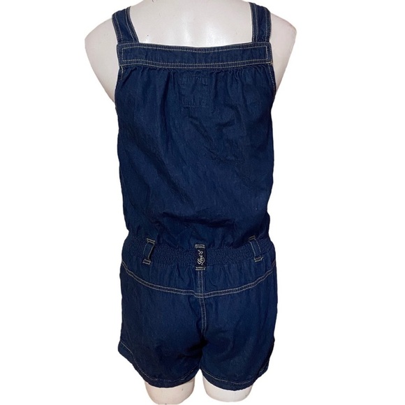 Levi’s Denim Romper Size M (Fits Like sizes 6-8) - Picture 3 of 7